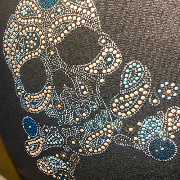 Swarovski Crystal Pearl Large Skull Statement Pillow - Picture 8 of 8